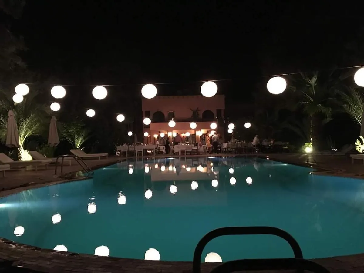 La Vie En Rose - Horses & Dogs House Bed & Breakfast Ait Hamid 3*,