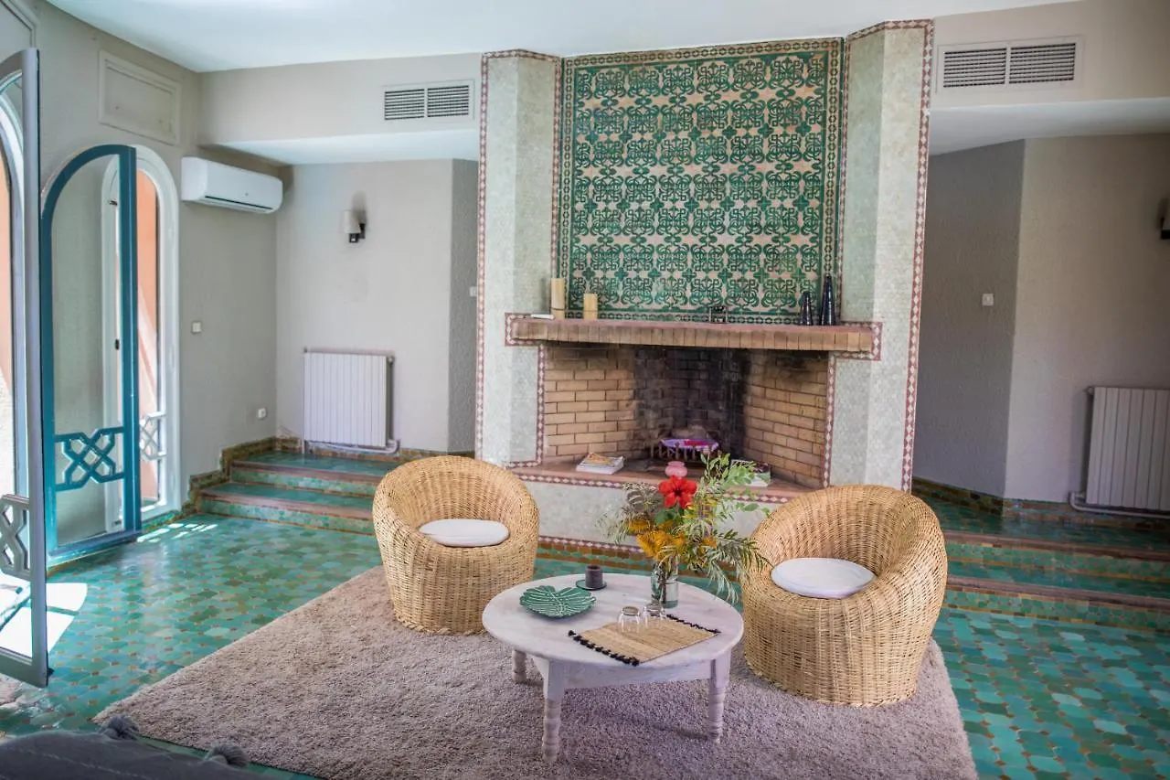La Vie En Rose - Horses & Dogs House Bed & Breakfast Ait Hamid Morocco