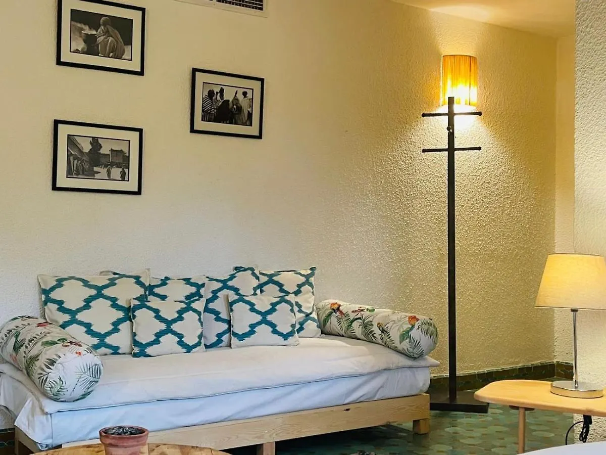 La Vie En Rose - Horses & Dogs House Bed & Breakfast Ait Hamid
